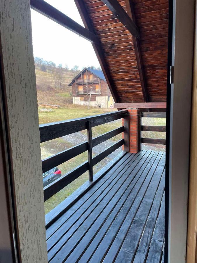 Sadyba Sunny House Pilipets Bagian luar foto