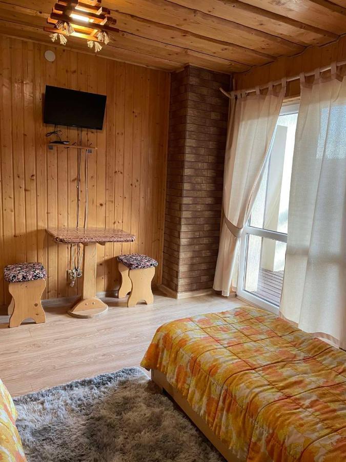 Sadyba Sunny House Pilipets Bagian luar foto